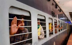 भारतीय रेलवे के नियमों में बदलाव, अब 60 दिन पहले से शुरू होगी टिकट बुकिंग