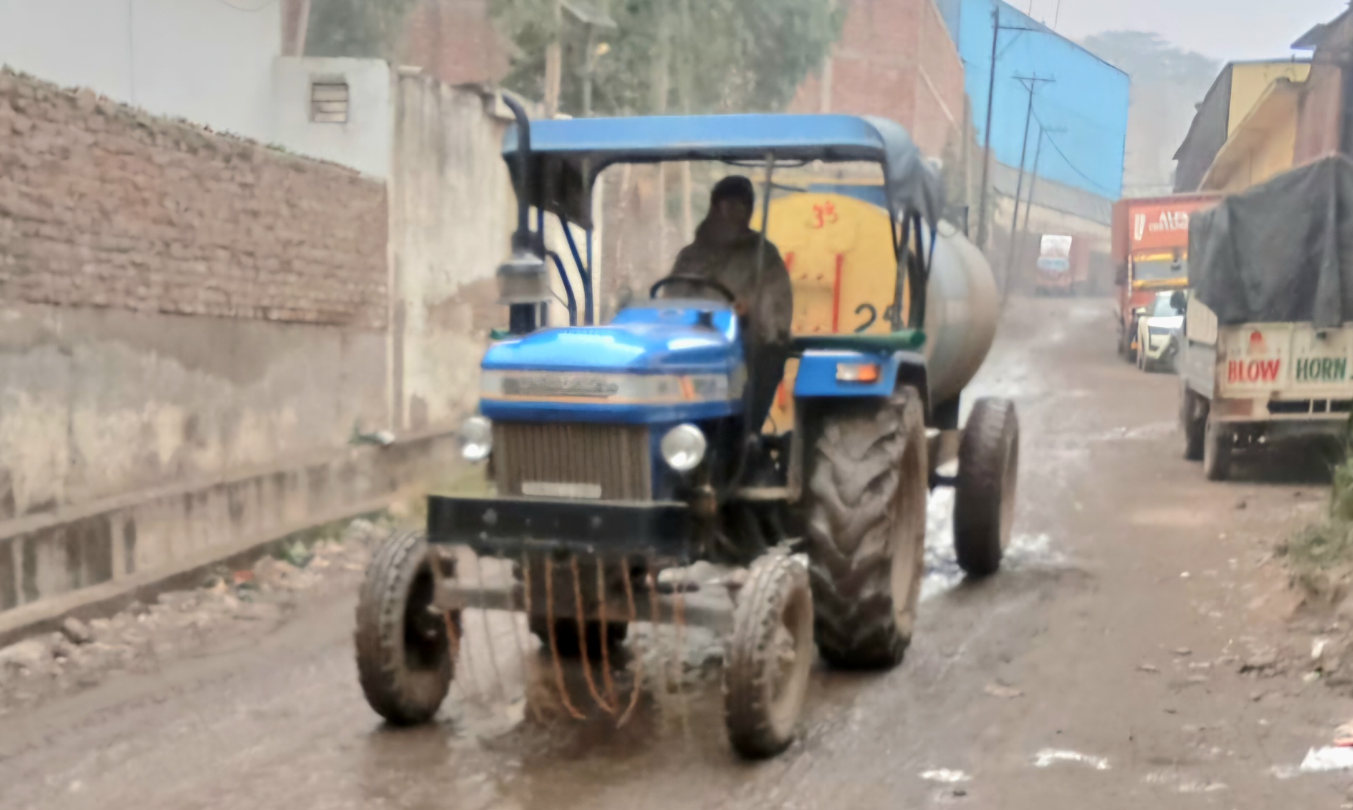 औद्योगिक नगरी काला अंब में अब पानी का भी हो रहा है अवैध कारोबार