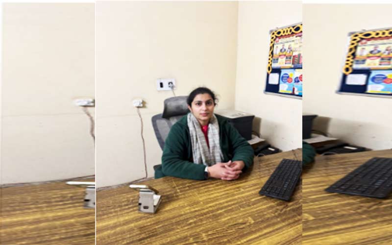 Career Academy Nahan /करियर अकादमी सीनियर सेकेंडरी स्कूल के निदेशक मनोज राठी निलंबित, मधुलिका राठी बनीं नई निदेशक