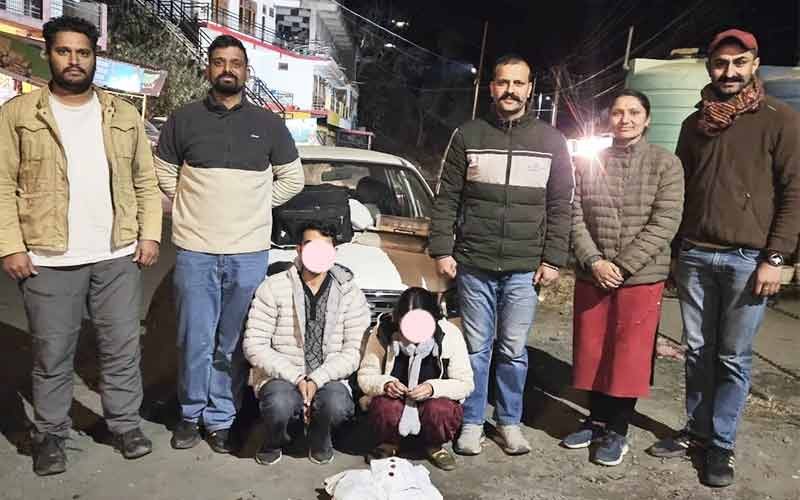 Rajgarh SIU Team / SIU टीम ने कार से बरामद की 10.6 ग्राम चिट्टा , दो आरोपी गिरफ्तार