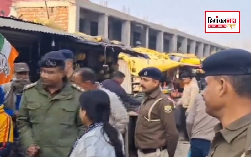 नूरपुर: चौगान बाजार में अतिक्रमण हटाने की कड़ी कार्रवाई, प्रशासन ने जब्त किया सामान