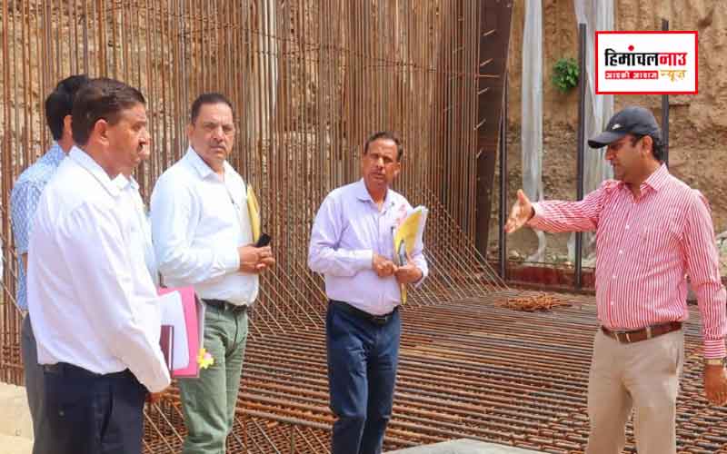जिला ऊना में निर्माणाधीन परियोजनाओं का सचिव अभिषेक जैन ने किया निरीक्षण