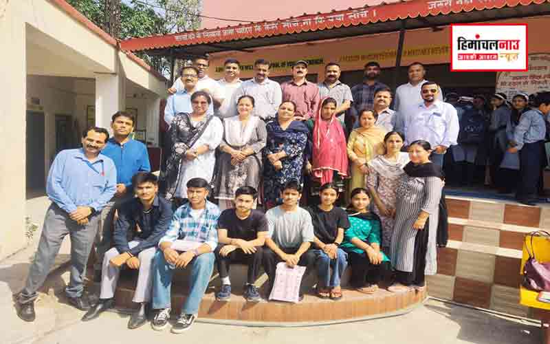 रा० व० मा०पा० सैनवाला के छात्रों का 10+2 बोर्ड परीक्षा में शानदार प्रदर्शन, कला संकाय का परिणाम रहा शत-प्रतिशत