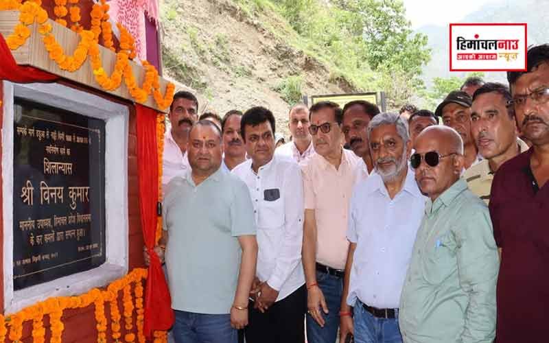 उपाध्यक्ष विधानसभा ने डडुआ-नाडी सड़क का किया शिलान्यास, 6 करोड़ 70 लाख की लागत से बनेगी 4 किलोमीटर लंबी सड़क