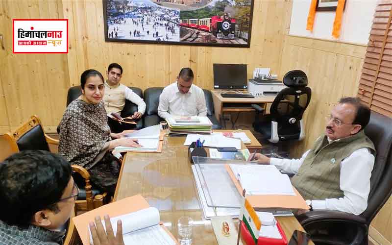 हिमाचल के हस्तशिल्प और हथकरघा उत्पादों के लिए बनेगा प्रचार वीडियो , चंडीगढ़ में खोले जाएंगे दो नए एम्पोरियम