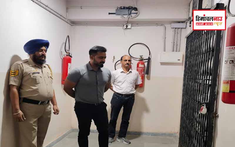 उपायुक्त जतिन लाल ने ईवीएम-वीवीपैट मशीनों के वेयरहाउस का किया निरीक्षण, सुरक्षा व्यवस्था को लेकर दिए निर्देश