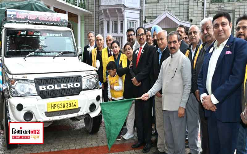 आपदा प्रभावितों के लिए राहत / पाँच वाहनों में भेजी गई ज़रूरी सामग्री, मुख्यमंत्री ने की सराहना