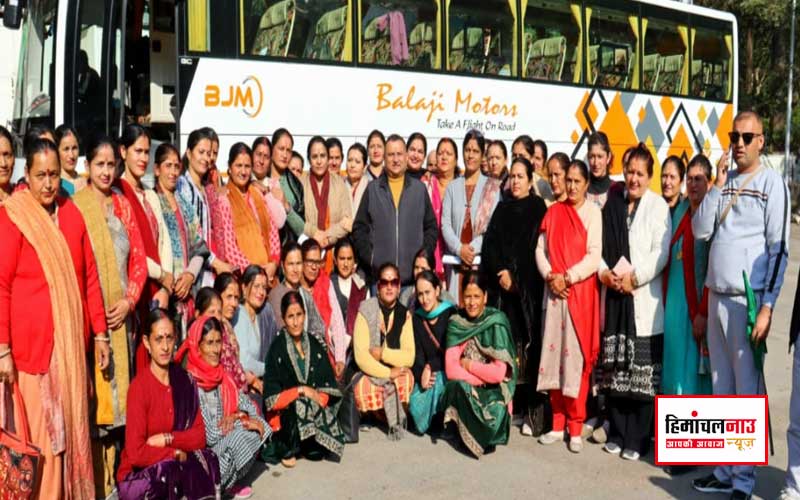 रेणुका क्षेत्र की 60 महिलाओं का अयोध्या भ्रमण दल विधानसभा उपाध्यक्ष द्वारा रवाना किया , विधानसभा उपाध्यक्ष ने हरि झंडी दिखाकर किया रवाना