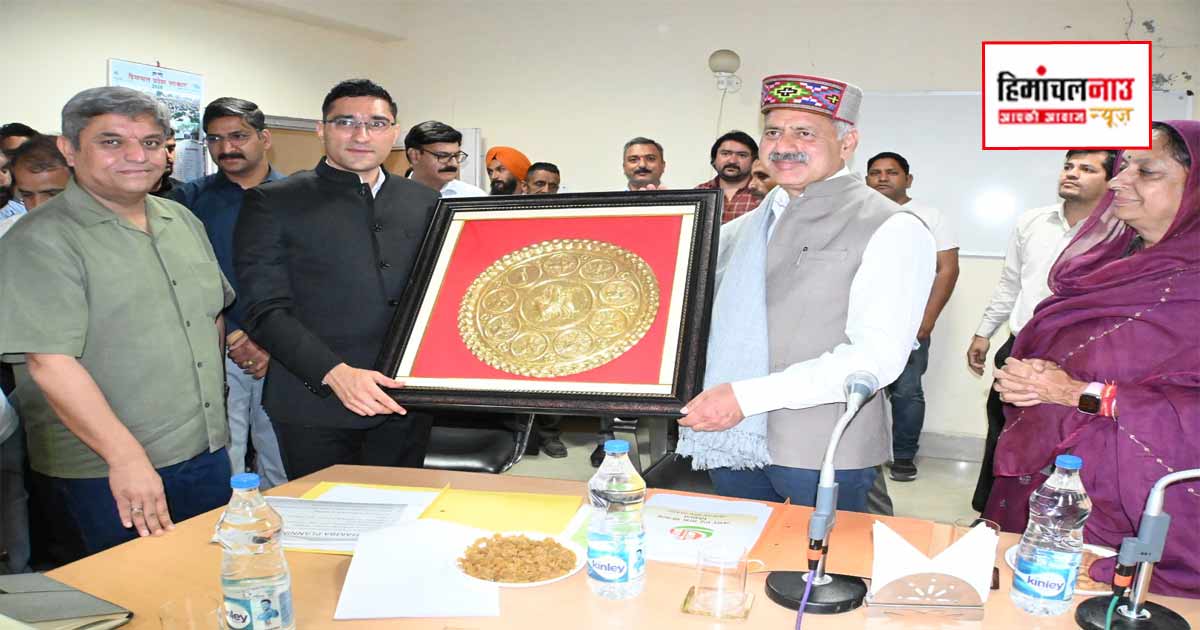 सरोल पॉलिटेक्निक में समीक्षा बैठक, मंत्री राजेश धर्माणी ने विकास कार्यों की समीक्षा की