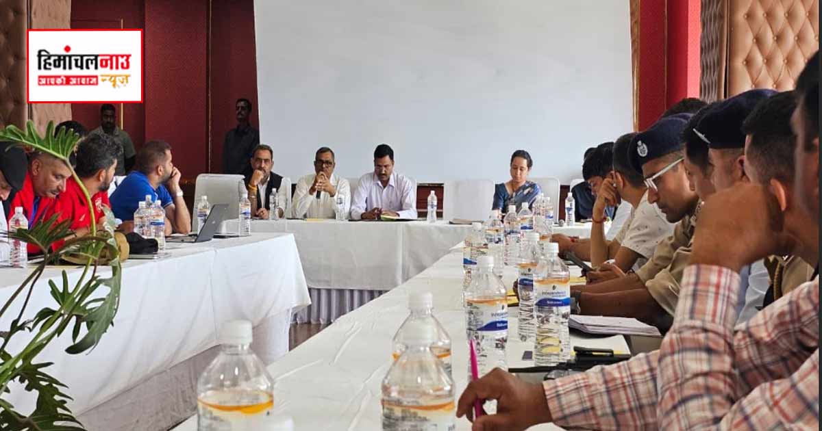 धर्मशाला में आईपीएल मैचों की तैयारियों को लेकर उपायुक्त ने एचपीसीए स्टेडियम में समीक्षा बैठक की