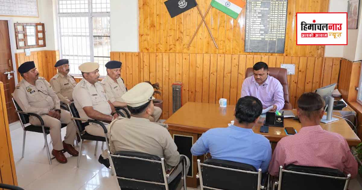 सोलन में एयर रेड एवं बमबारी परिदृश्य पर आधारित मॉक ड्रिल की तैयारी को लेकर टेबल टॉप एक्सरसाइज आयोजित