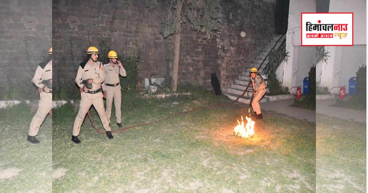 सोलन के ठोडो मैदान में एयर रेड और बमबारी परिदृश्य पर मॉक ड्रिल का आयोजन