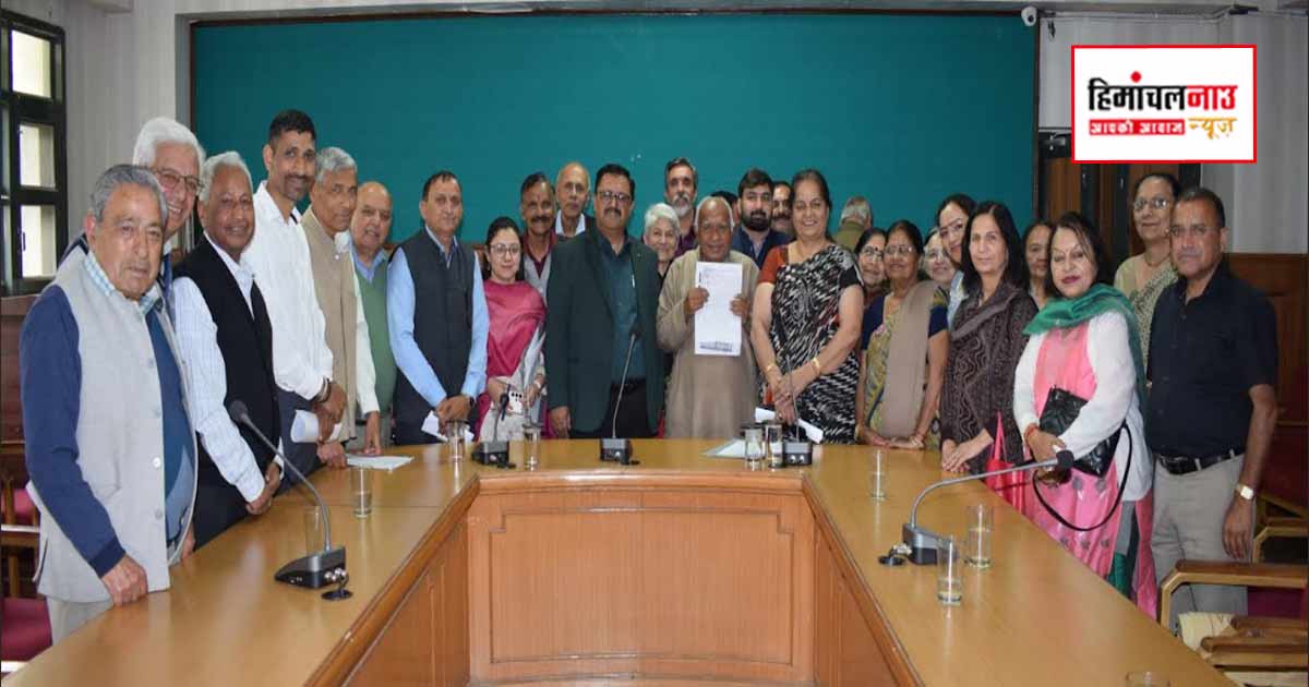 सोलन में जिला रेडक्रॉस समिति की समीक्षा बैठक आयोजित, गतिविधियों और योजनाओं की प्रगति पर चर्चा