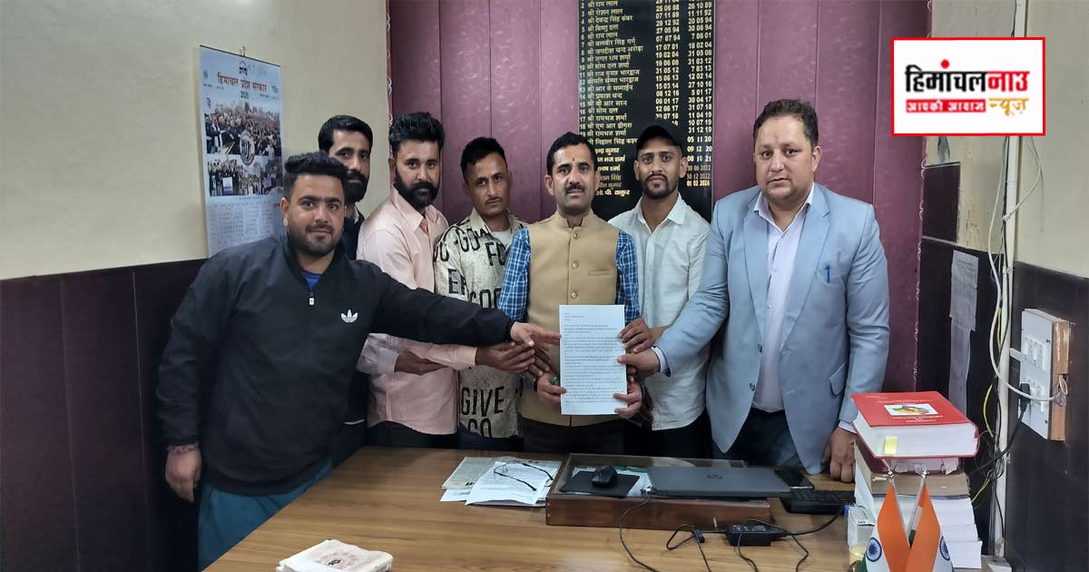 जनसमस्याओं पर युवाओं का फूटा गुस्सा, प्रशासन को 7 दिन का अल्टीमेटम