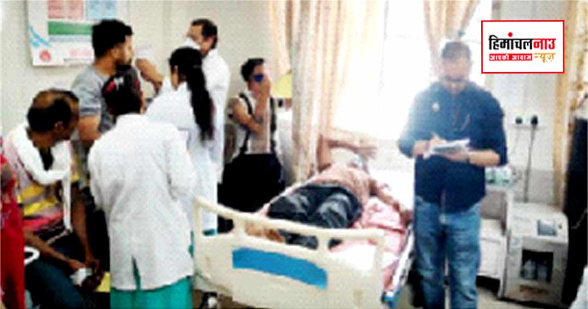 नाग मंदिर में श्रद्धालुओं पर मधुमक्खियों का हमला, करीब 10 लोग पहुंचे अस्पताल