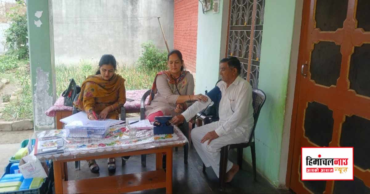 सांसद मोबाइल स्वास्थ्य सेवा ने गांव व ग्राम पंचायत पिपलु में जांचा 65 लोगों का स्वास्थ्य