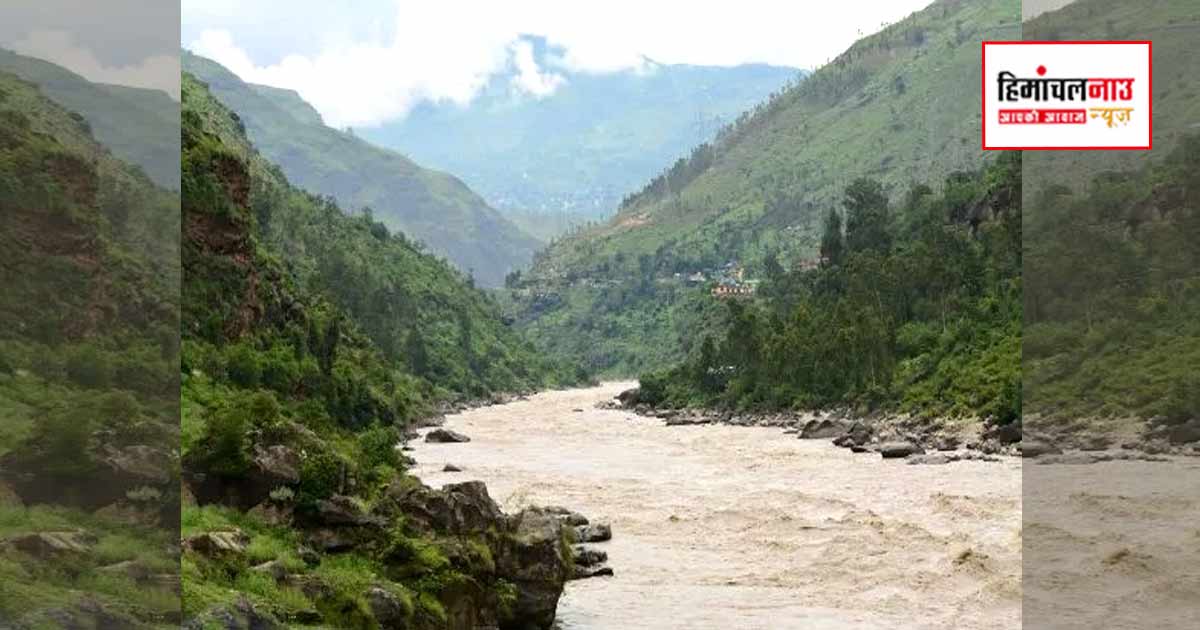 मंडी-बिलासपुर सीमा पर सतलुज नदी में युवक के गिरने की सूचना, एनडीआरएफ और पुलिस का सर्च अभियान जारी