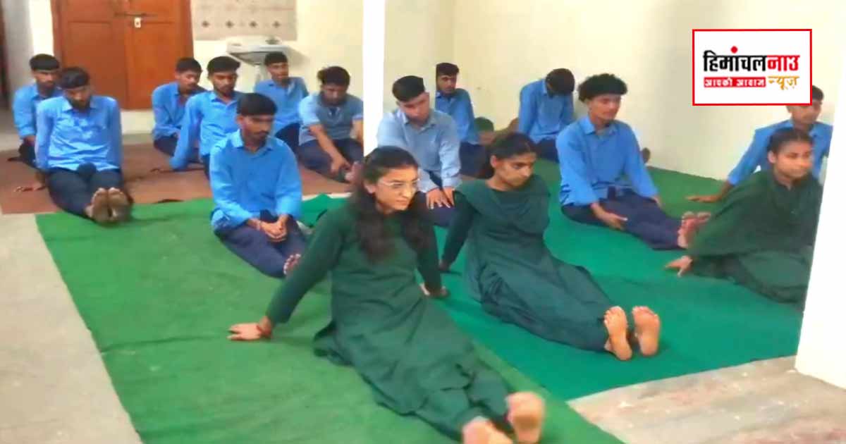 Yoga Day / प्रगति आईटीआई राजगढ़ में मनाया गया अंतर्राष्ट्रीय योग दिवस, 83 वर्षीय बुजुर्ग ने किया योग प्रदर्शन