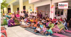 खेल-खेल में स्कूल की तैयारी सीख रहे नौनिहाल, लोअर बसाल में सजा समर रेडीनेस मेला