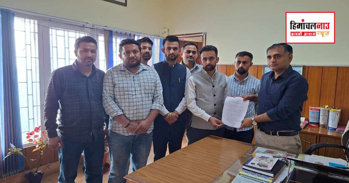 सेब सीजन से पहले सड़कें दुरुस्त करे प्रशासन, पिछली लापरवाही दोहराई तो बागवानों को होगा भारी नुकसान : अतुल शर्मा