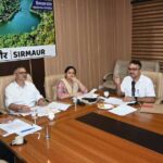 त्रिलोकपुर मंदिर न्यास की बैठक में विकास कार्यों पर चर्चा