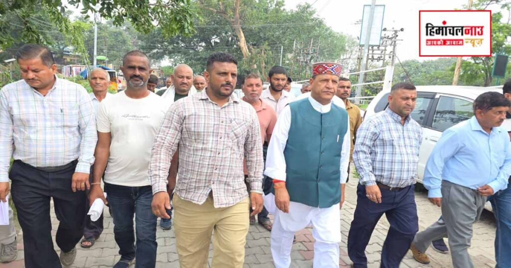 गिरिनगर–पॉलिटेक्निक सड़क निर्माण को लेकर उठाए गए सवाल