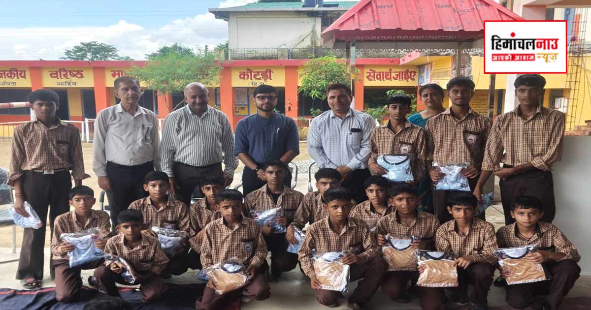 पांवटा साहिब में एसडीएम द्विज गोयल ने उत्कृष्ट खिलाड़ियों को किया सम्मानित, समाजसेवी पहल की सराहना