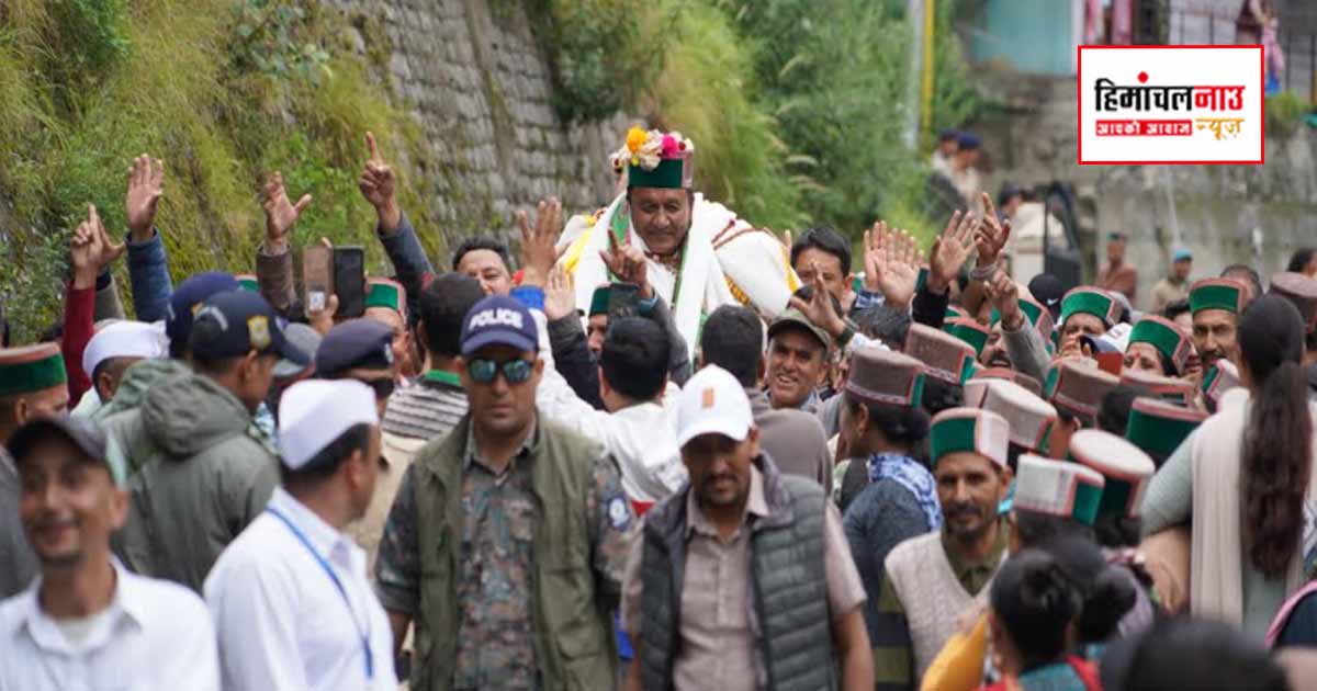 राजस्व मंत्री जगत सिंह नेगी ने निचार में सुनीं जन समस्याएं, कार्यकर्ताओं की बैठक में विकास योजनाओं पर की चर्चा