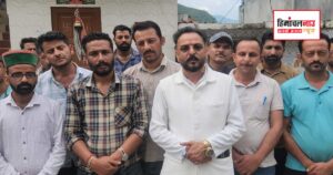 सनोरा-नेरीपुल-छैला सड़क की बदहाल स्थिति को लेकर आयोजित बैठक