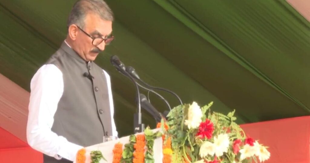 बड़सर के स्वतंत्रता दिवस समारोह में मुख्यमंत्री सुखविंद्र सिंह सुक्खू