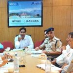 कांगड़ा में नशा तस्करों की अवैध संपत्तियों पर कार्रवाई के निर्देश