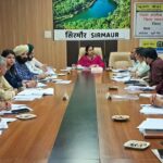 सिरमौर में बैंकिंग योजनाओं की समीक्षा बैठक