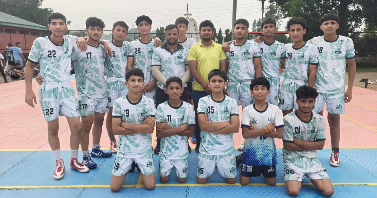 त्रिलोकपुर में नाहन जोन खेलकूद प्रतियोगिता शुरू, 25 स्कूलों के खिलाड़ी ले रहे हिस्सा