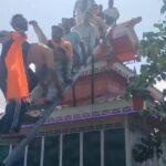 भराड़ी मंदिर की छत पर पवित्र कुरुड़ चढ़ाने की परम्परा