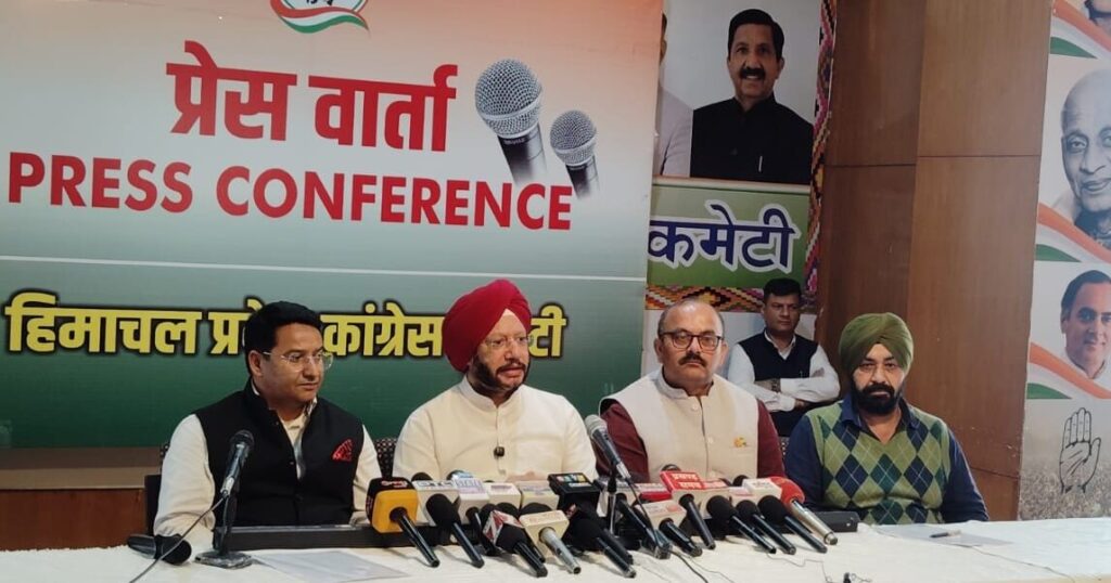 जातिगत जनगणना के प्रारूप पर प्रेस वार्ता करते गुरदीप सिंह सप्पल