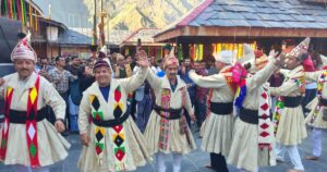 छतराड़ी जात्र मेले में केवल सिंह पठानिया