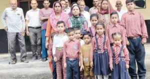 Government Decision: घुंघन कला में दोबारा खुला प्राथमिक विद्यालय, 10 बच्चों ने लिया दाखिला