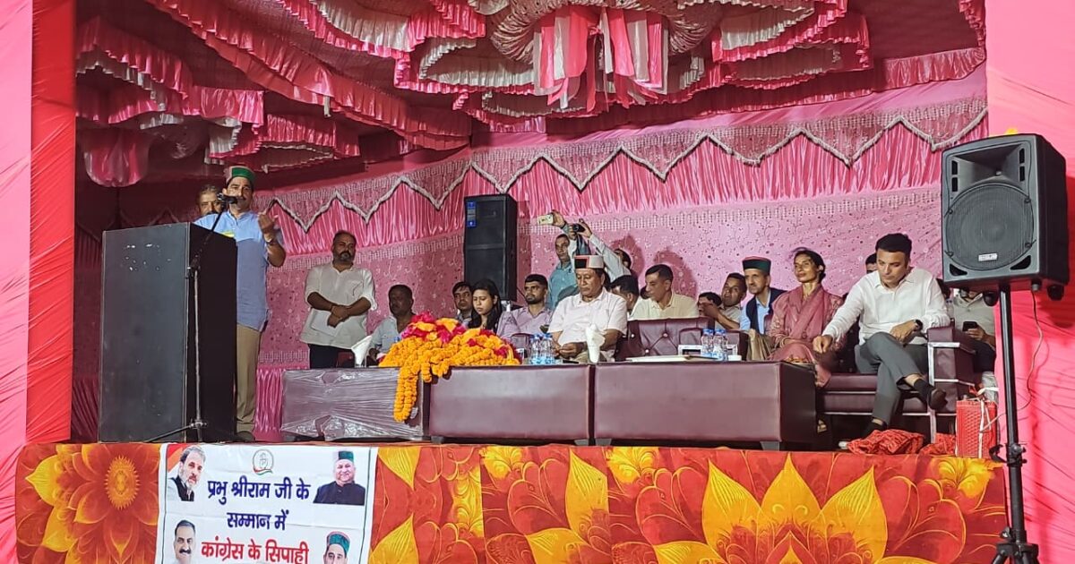 राजस्व एवं बागवानी जगत सिंह नेगी ने हारचक्कियां में किया सब-तहसील भवन का शिलान्यास