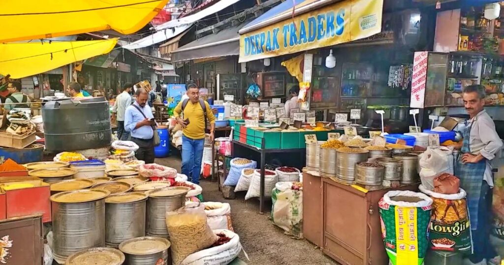 हिमाचल में 24 घंटे खुलने वाले व्यावसायिक प्रतिष्ठान
