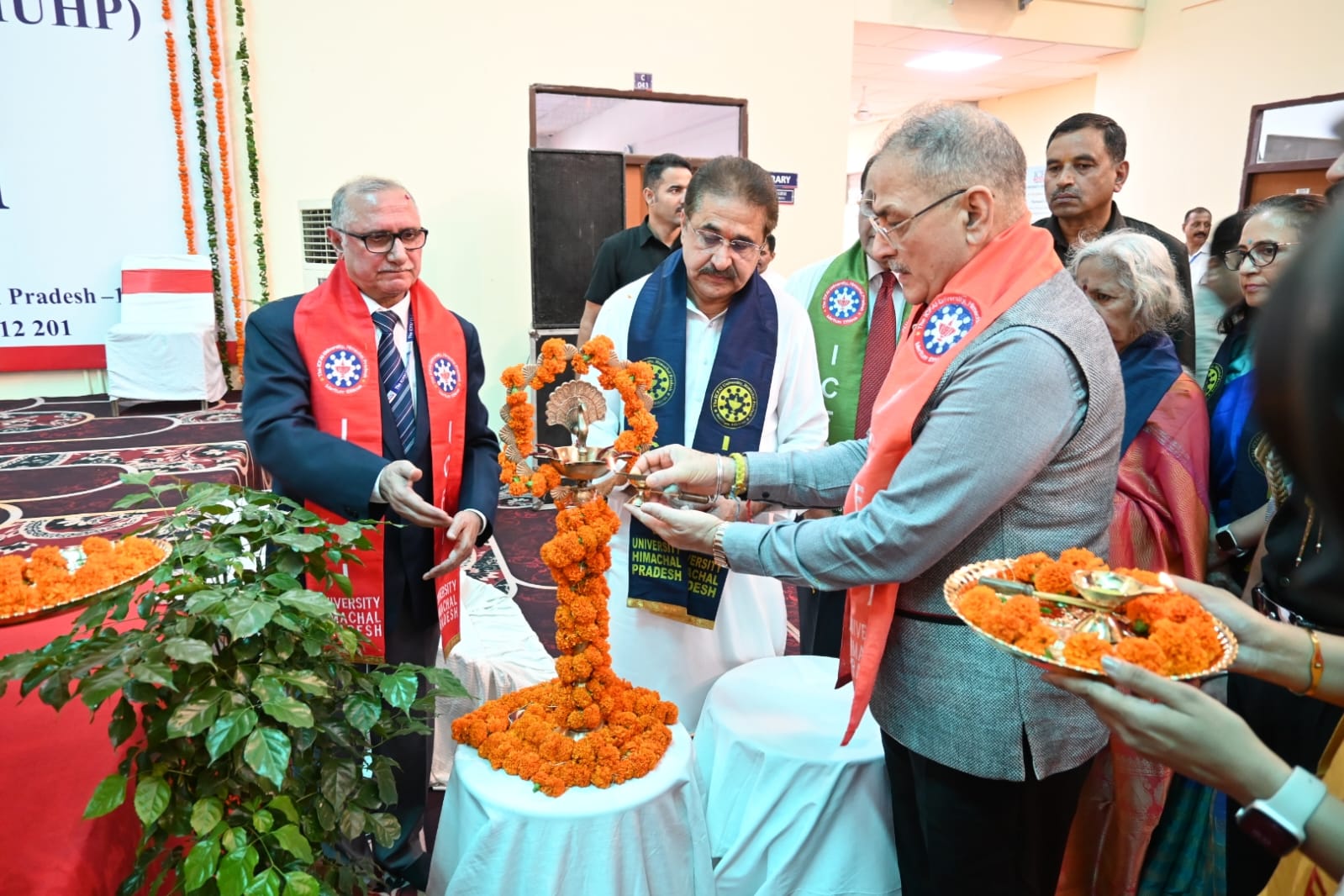 आईसीएफएआई विश्वविद्यालय का चौथा दीक्षांत समारोह, राज्यपाल ने मेधावियों को दिए स्वर्ण पदक