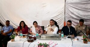 अंतरराष्ट्रीय श्री रेणुकाजी मेले की तैयारियों को लेकर आयोजित बैठक