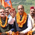 शिलाई सम्मेलन को संबोधित करते जयराम ठाकुर