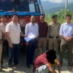 कुल्लू में जब्त की गई अवैध बीयर की पेटियां