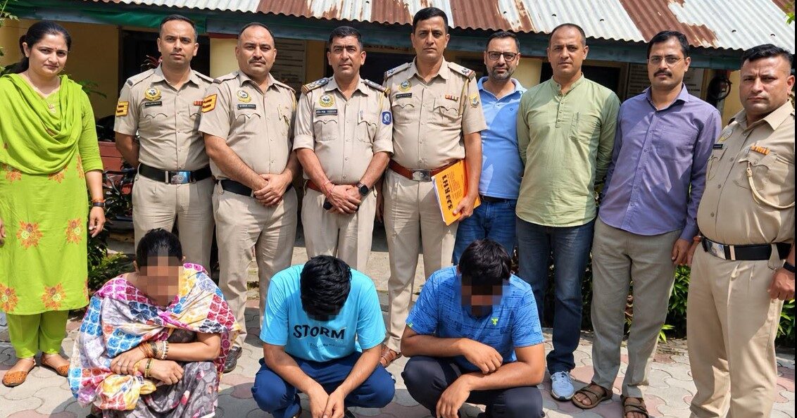 NDPS / अम्ब में घर की तलाशी में 17.68 ग्राम चिट्टा बरामद, तीन आरोपियों पर केस