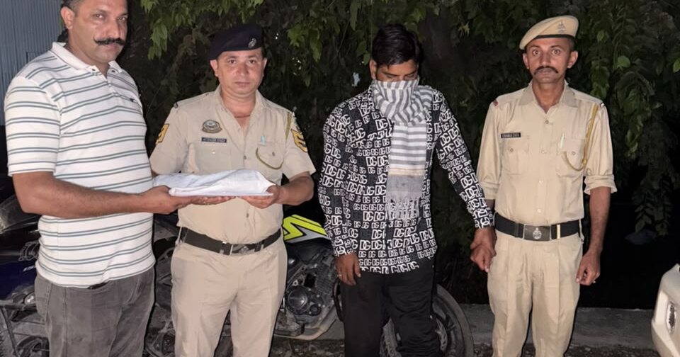 सिरमौर में चिट्टा और अवैध शराब बरामदगी पर पुलिस कार्रवाई