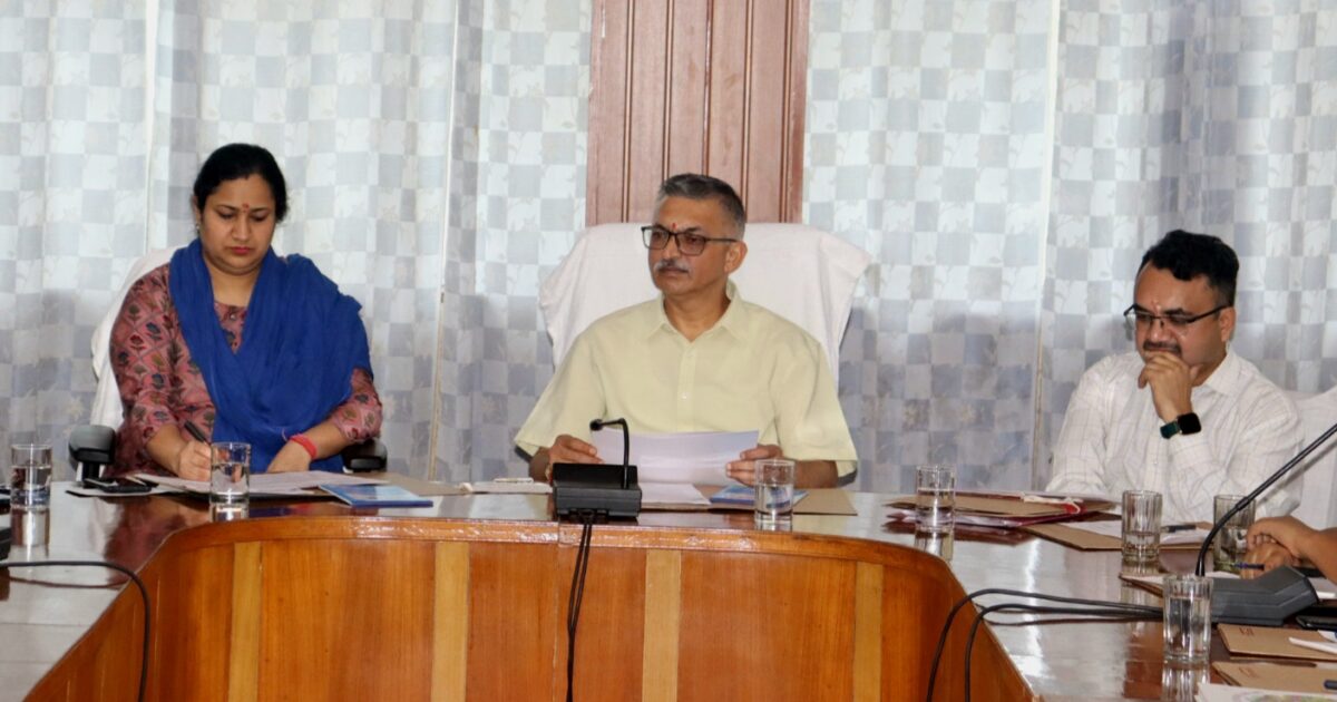 त्रिलोकपुर अश्विन नवरात्रि मेला 11 से 26 अक्तूबर तक, तैयारियों के लिए विभागों को निर्देश
