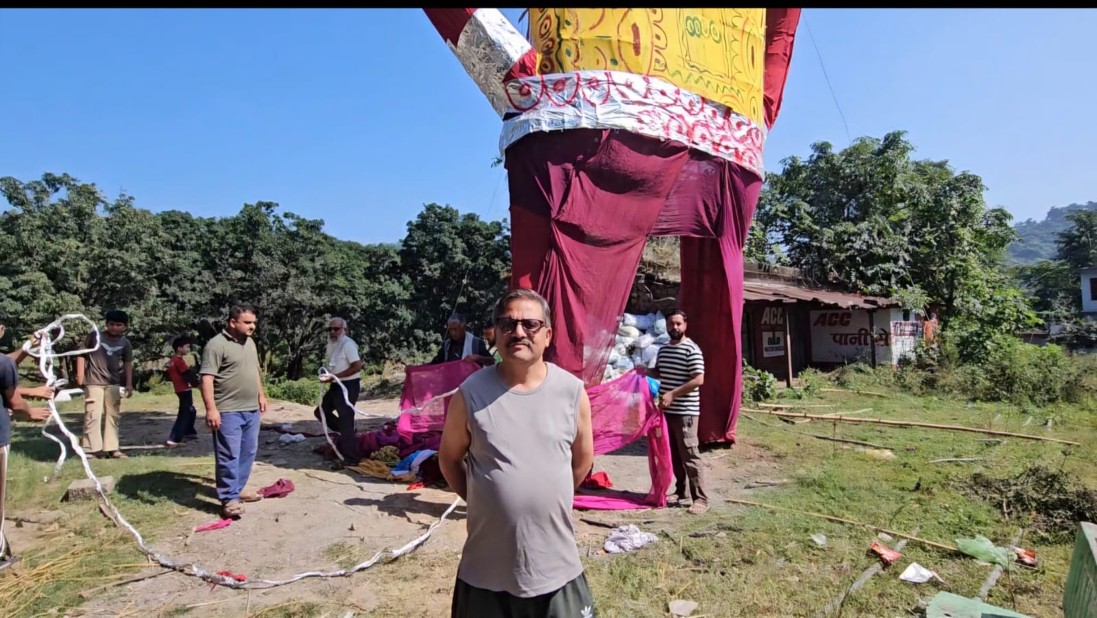 70 फीट का रावण, खर्च महज 12 हजार! नाहन की आमवाला सैन पंचायत ने पेश की अनूठी मिसाल