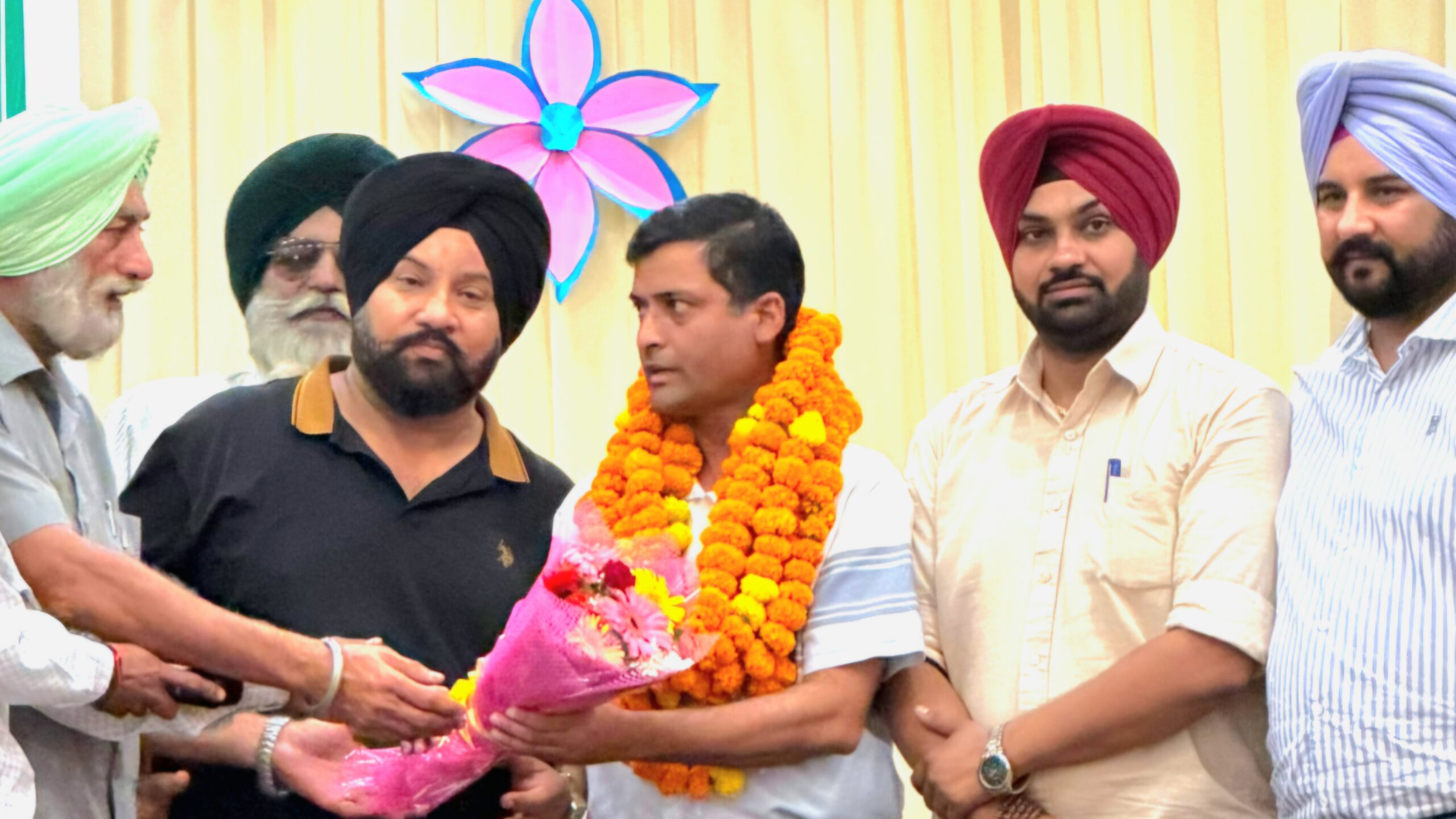 पांवटा साहिब में दूध उत्पादकों की अहम बैठक, नकली दूध के खिलाफ एकजुट हुए किसान नेता