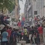 दिल्ली के सीमापुरी में पांच मंजिला इमारत ढहने के बाद बचाव अभियान