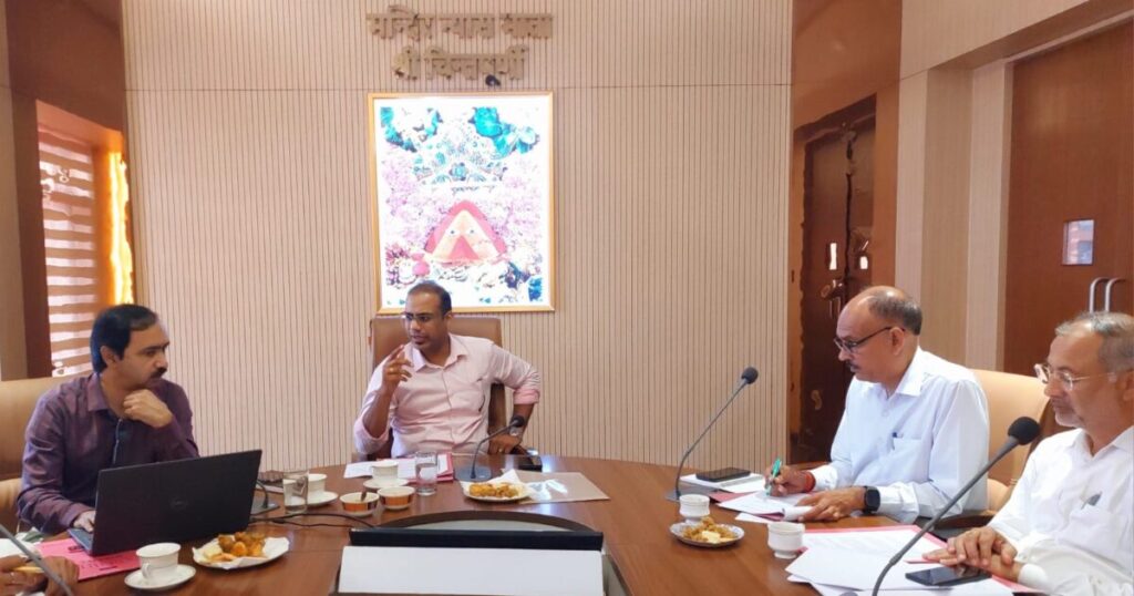 चिंतपूर्णी असूज नवरात्र मेले की तैयारियों पर अधिकारियों की बैठक